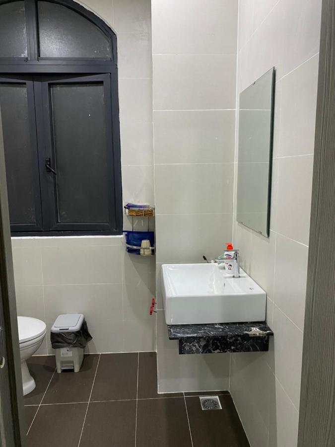 Lex Homestay Hotel Дуонг-Донг Экстерьер фото